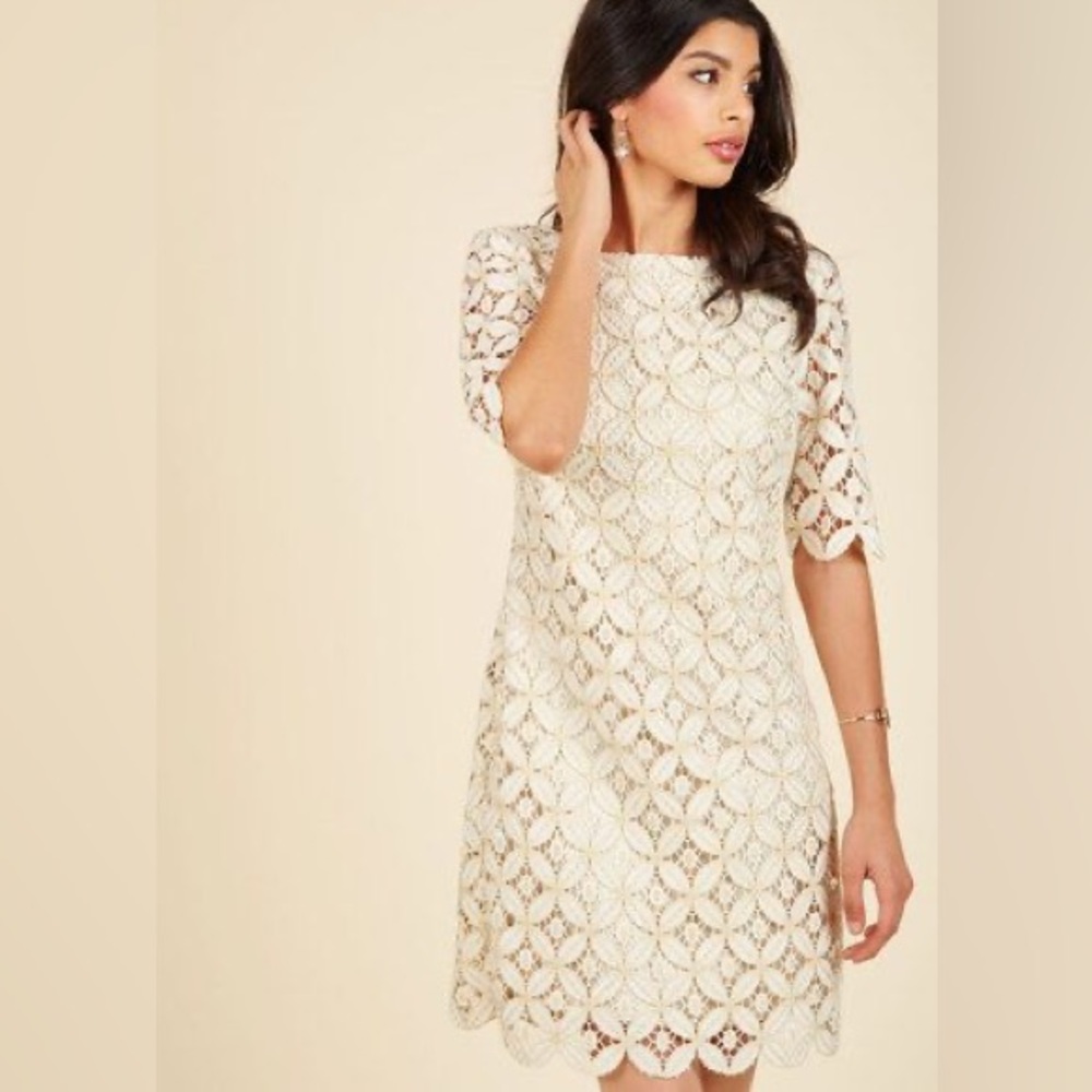 JAX dress Like New cute white dress
